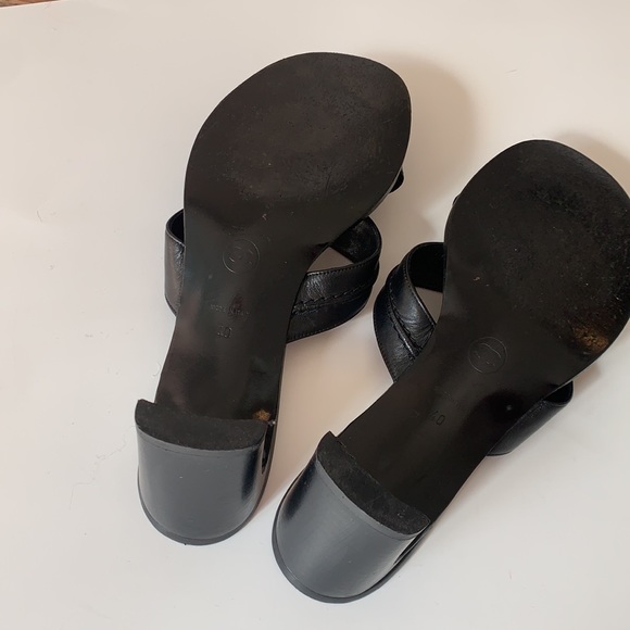 Chanel black leather slides - Picture 7 of 9